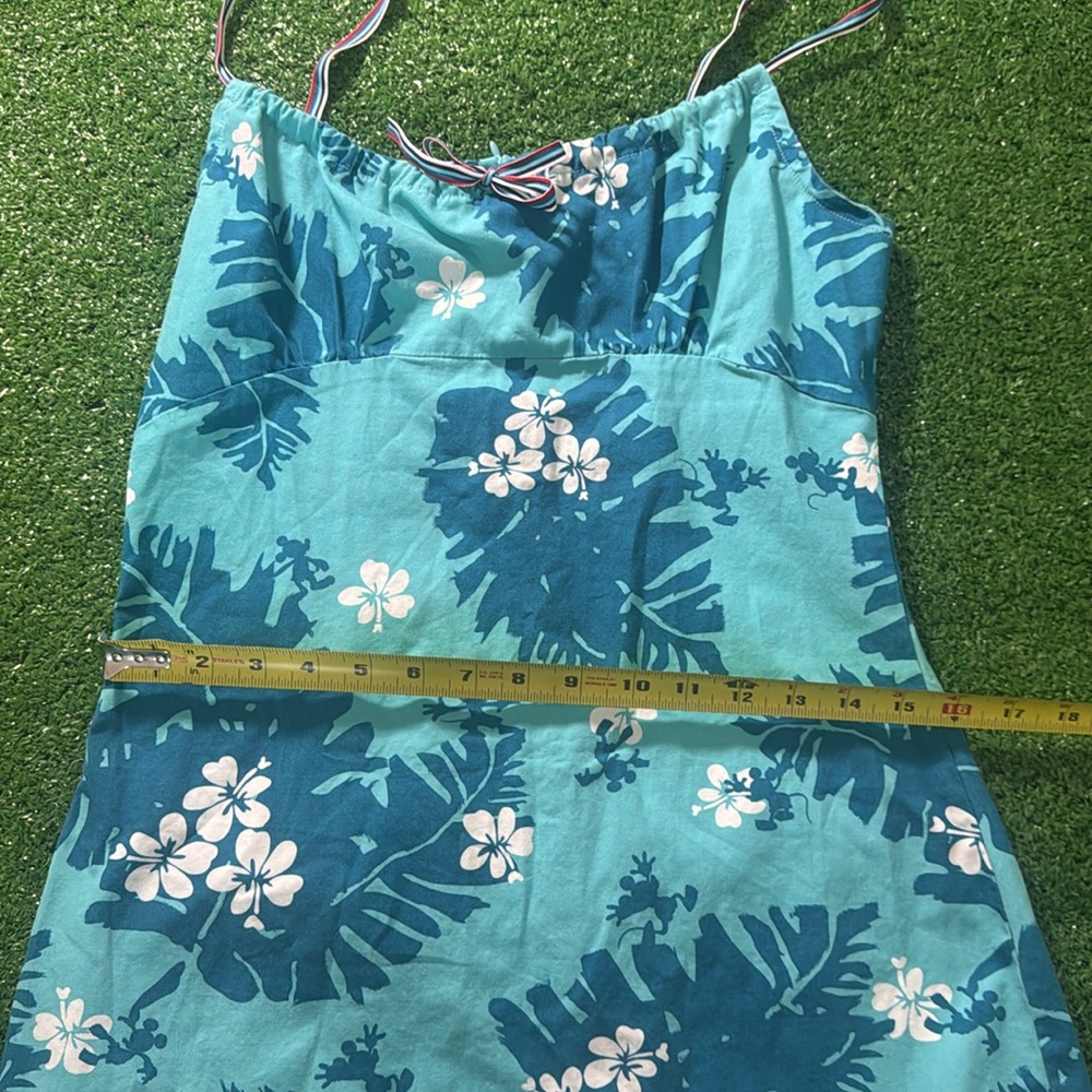 Disney World Surf Gear - Picture 4 of 6